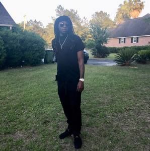 Meet your Posher, Nicholas